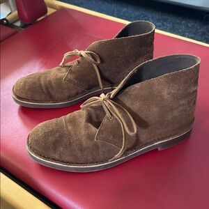 Men’s Clarks Suede Desert Boots. Size US 11.5  / UK 10. Like new condition.